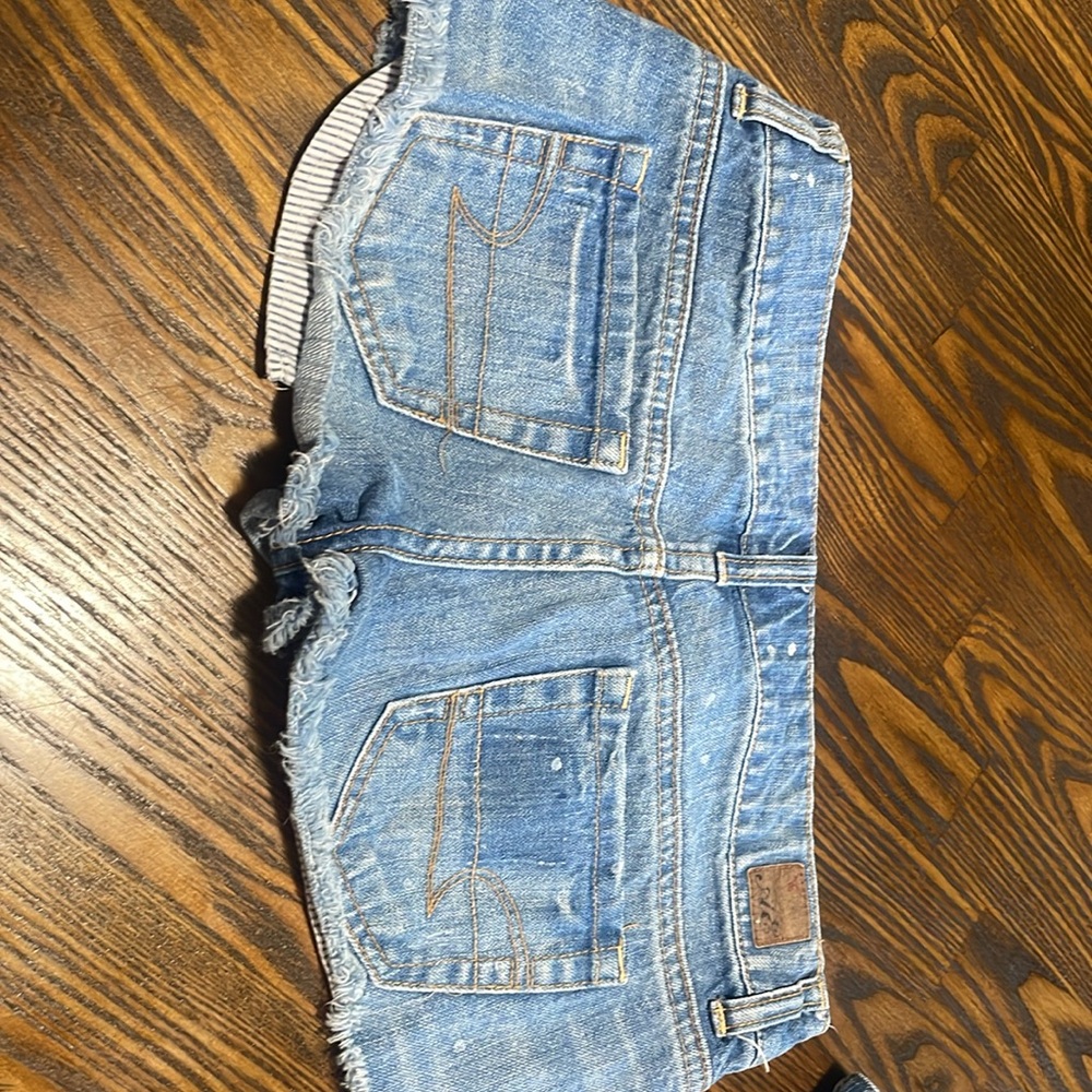 Set of American Eagle size 2 juniors 3 pair - Picture 4 of 7